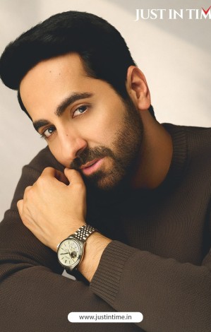 Just In Time watch store image featuring stylish watches and fashion accessories