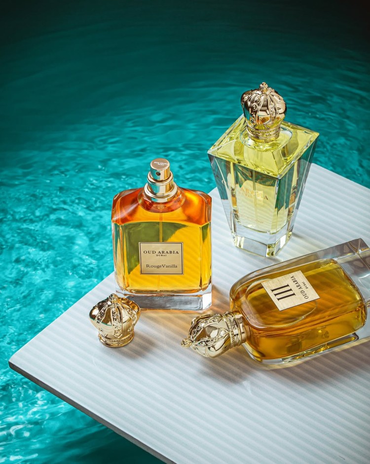 Oud Arabia mobile banner showcasing premium fragrances, attars and oud perfume collection