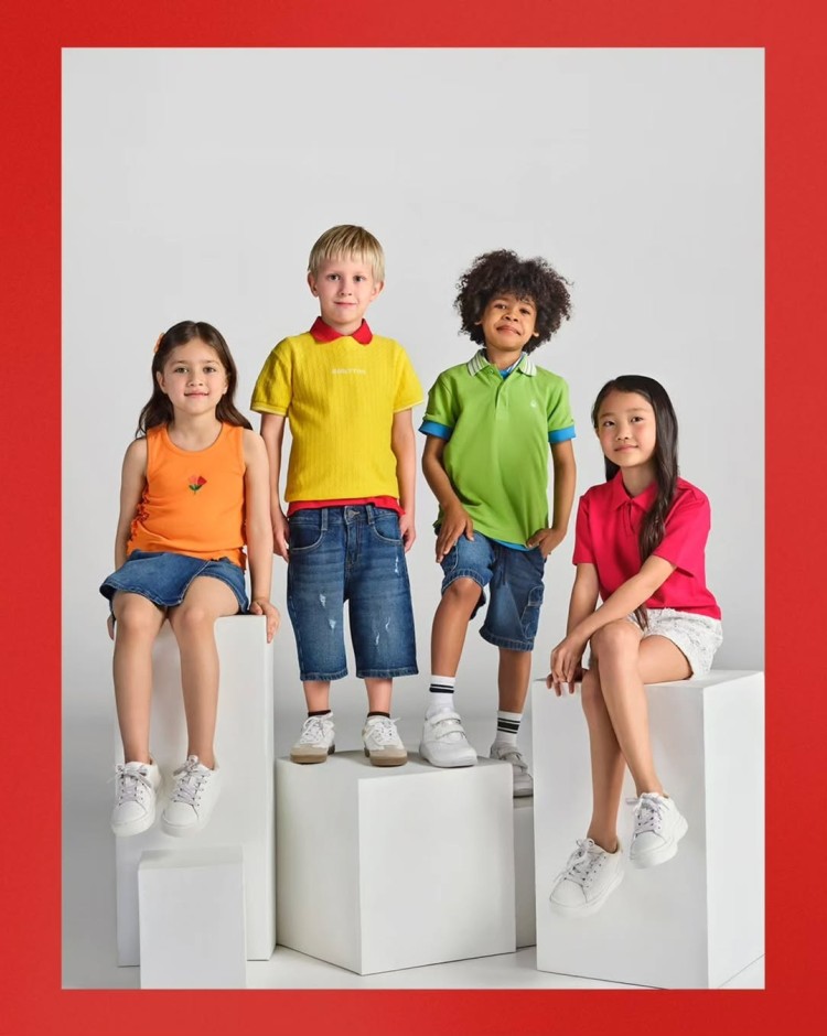 United Colors of Benetton mobile banner showcasing stylish apparel, casual wear and fashion essentials collection