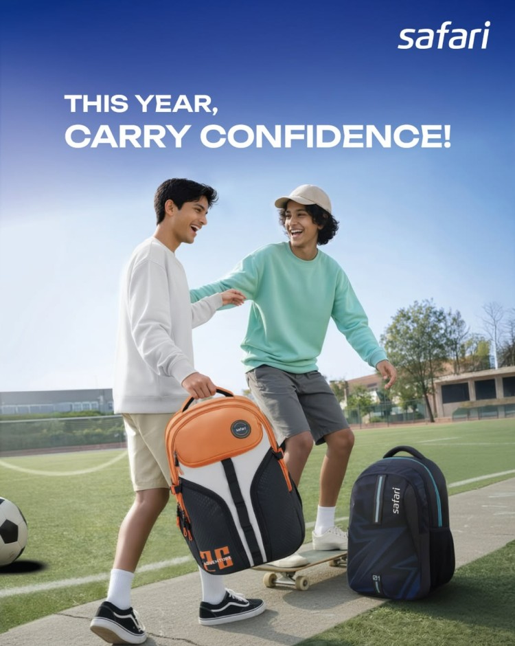Safari mobile banner showcasing trolley bags, backpacks and travel accessories collection