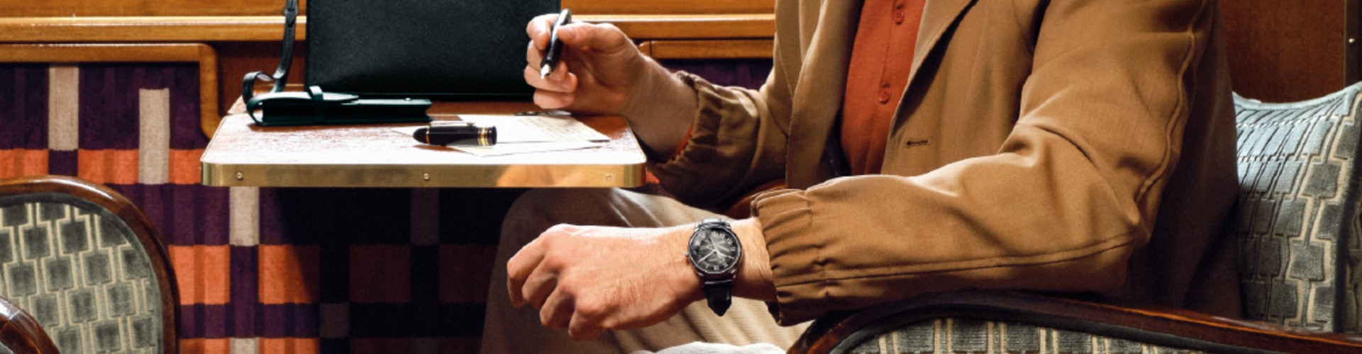 Montblanc desktop banner highlighting luxury accessories and premium craftsmanship collection
