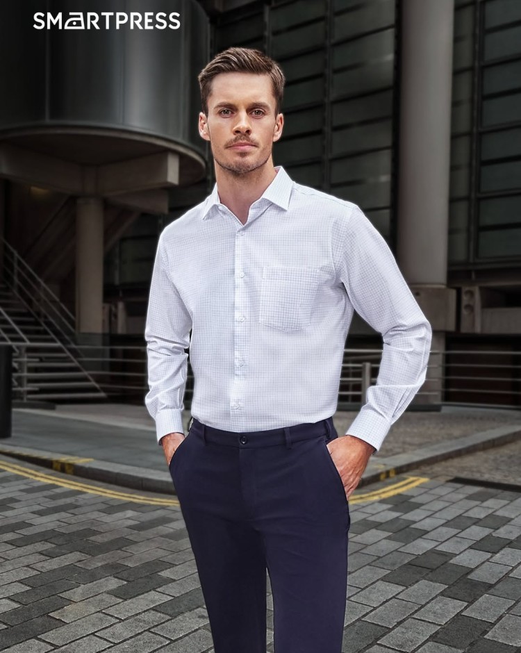 Park Avenue mobile banner showcasing elegant menswear, grooming essentials and fashion accessories collection