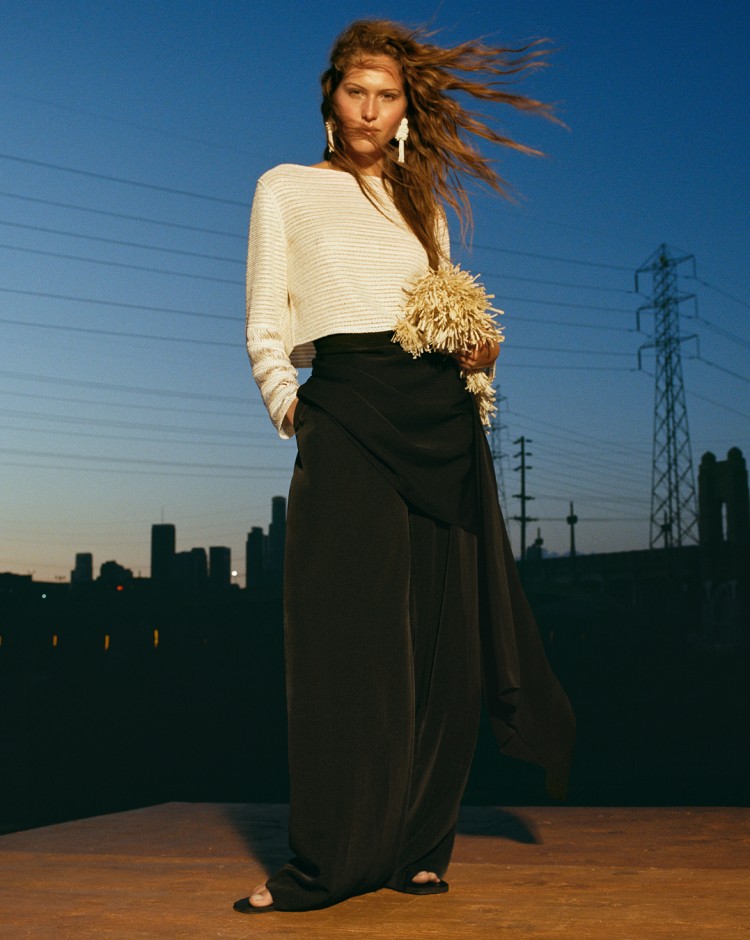 H&M mobile banner showcasing trendy apparel and fashion essentials collection