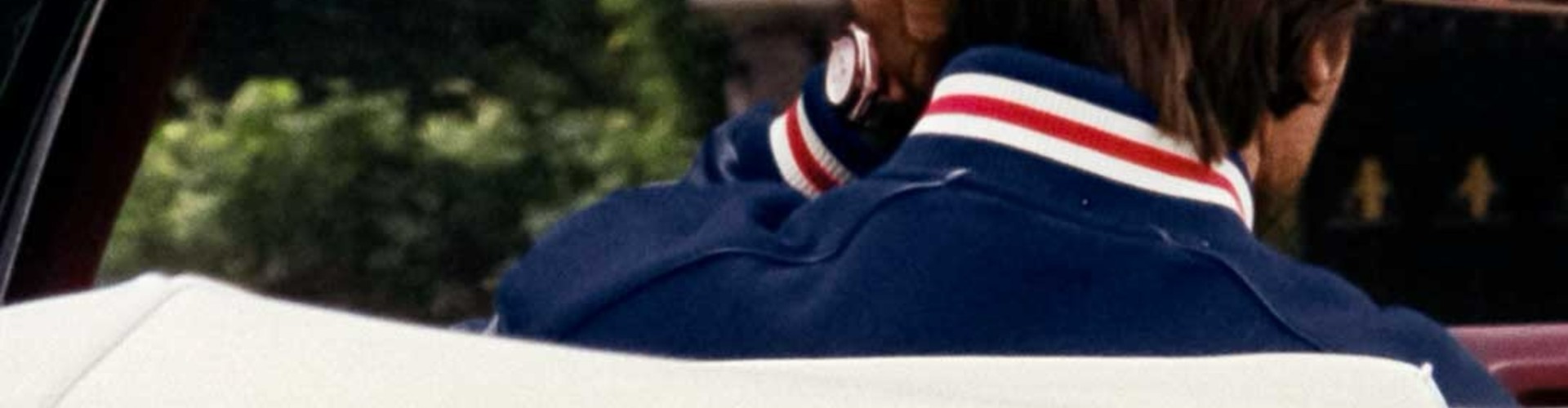 Tommy Hilfiger desktop banner highlighting premium casual fashion and lifestyle collection
